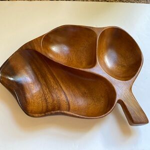 Monkey pod divided serving wooden bowl. Beautiful patina